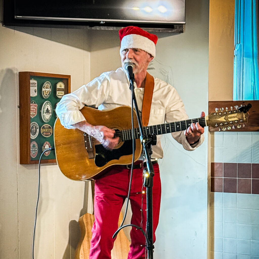 Peter Campbell as Peter Clause - Chrismas at the Robertson Public House